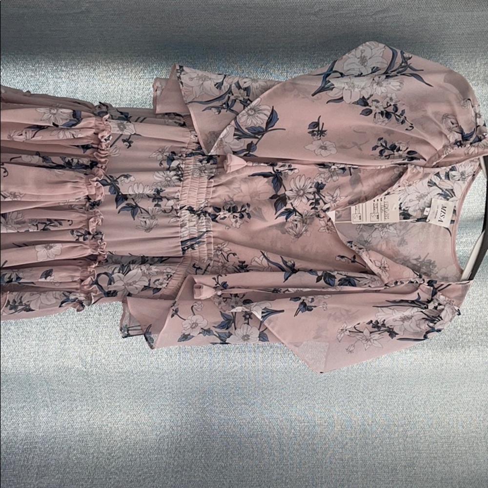 NWT misa Los Angeles size small